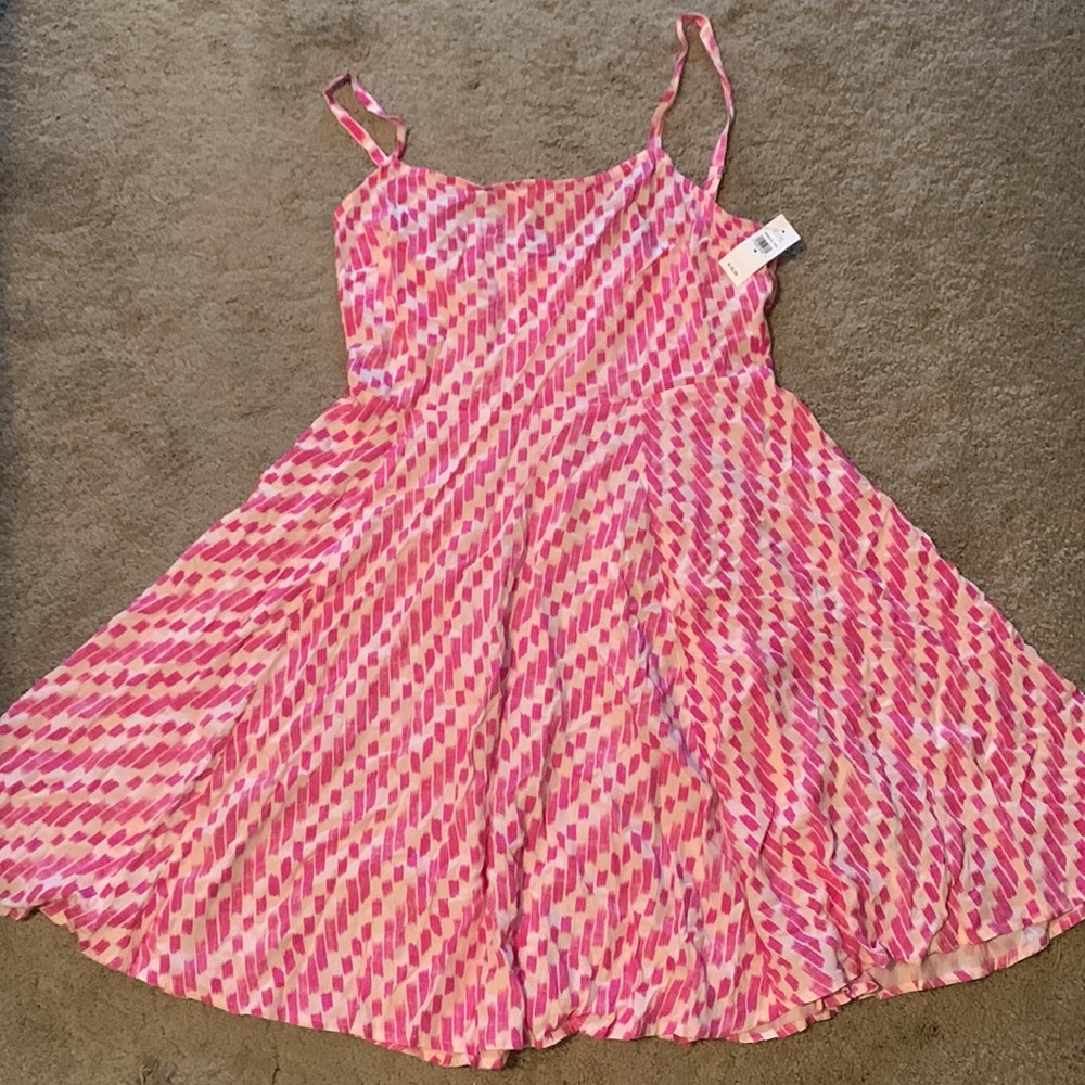 NWT Old Navy Pink Dress. Size M. - Picture 7 of 12